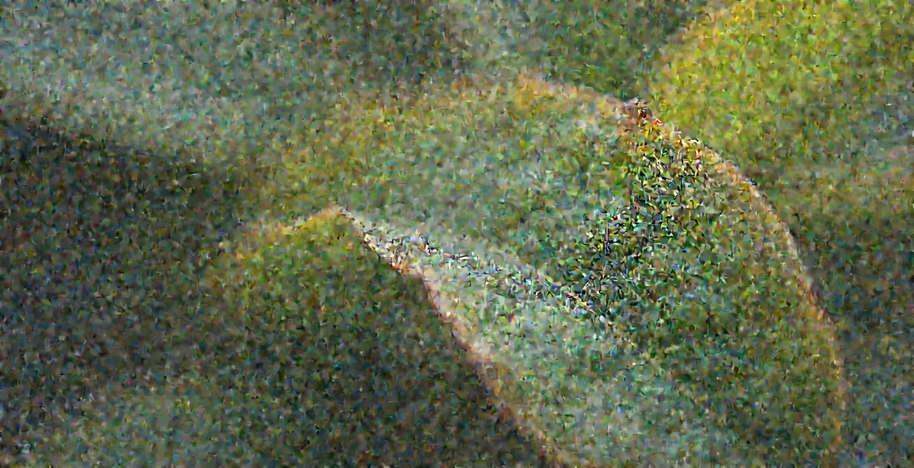 Vue macro détaillée d'une feuille de plante montrant les signes subtils de stress hydrique